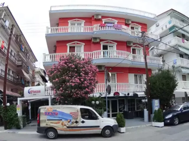 Hotel Studios Plaza Paralia
